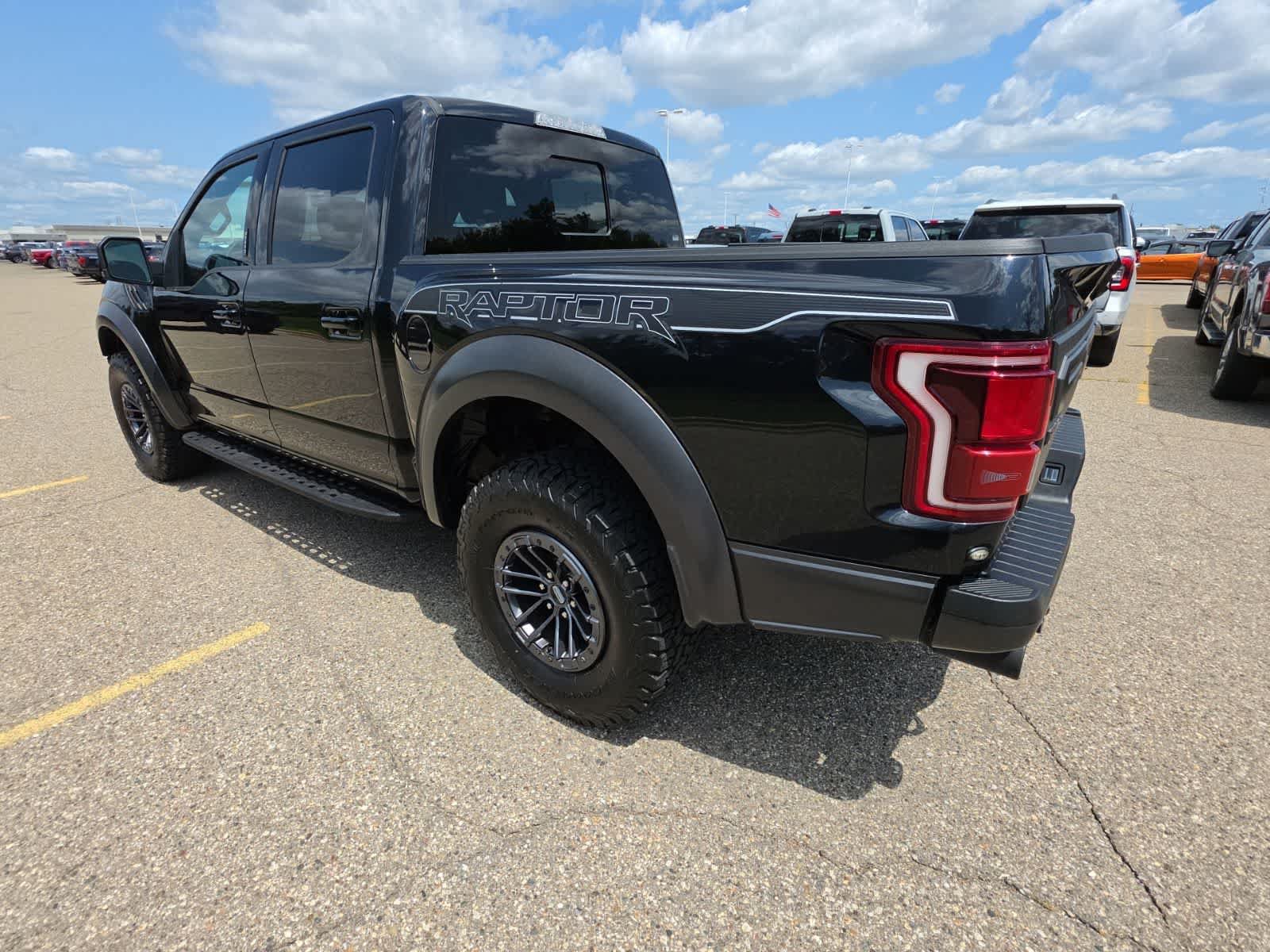 Certified 2019 Ford F150 Raptor w/ Equipment Group 802A Luxury AWD/4WD image 12