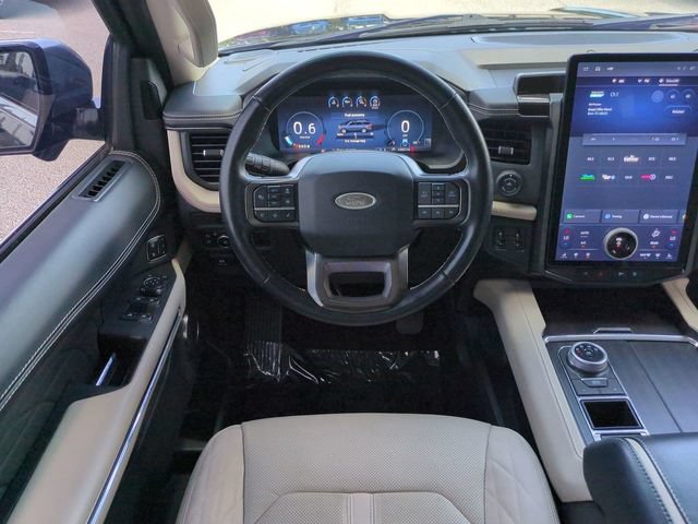 Certified 2023 Ford Expedition Max Platinum RWD image 18