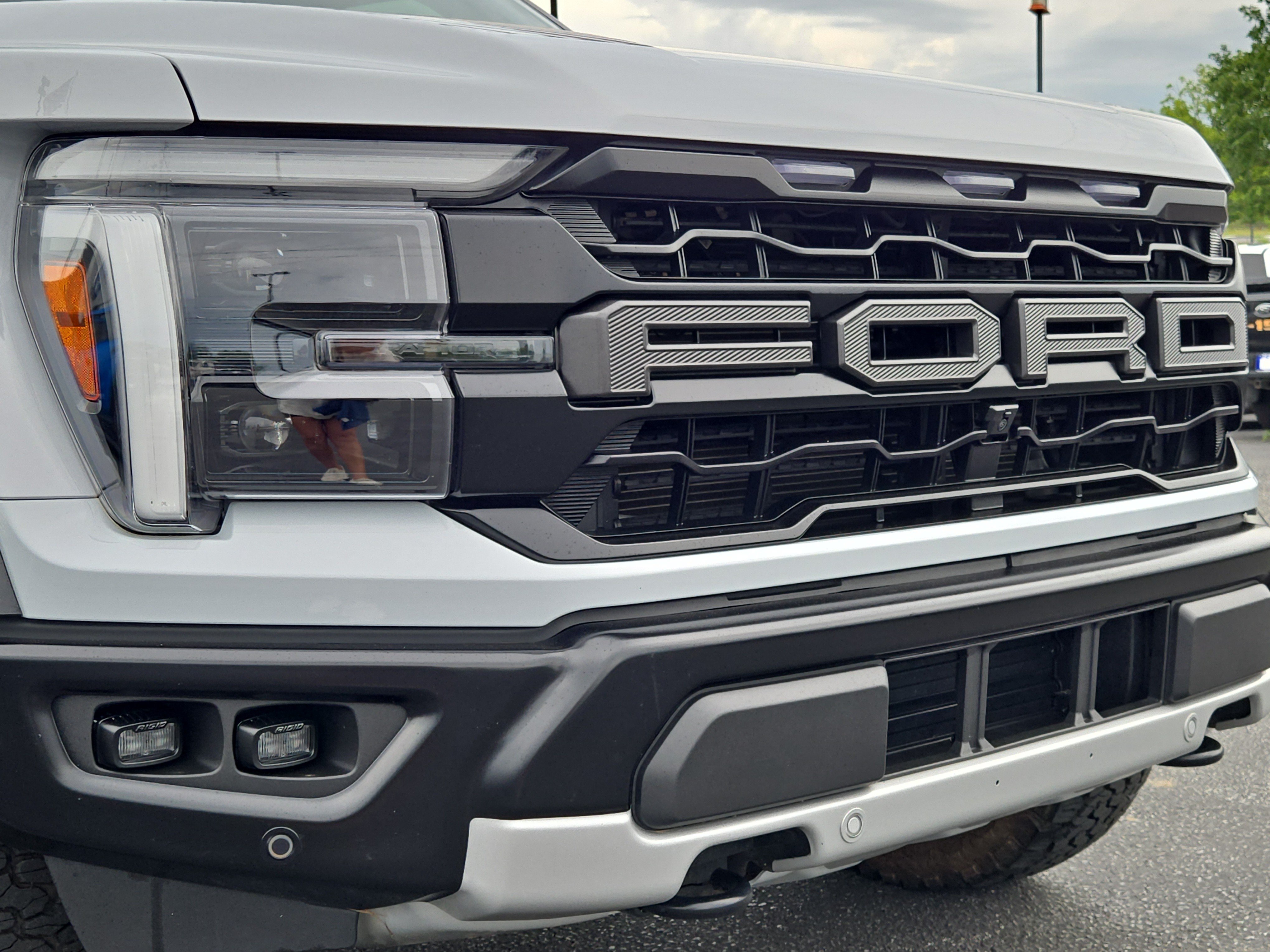 Certified 2025 Ford F150 Raptor AWD/4WD image 6