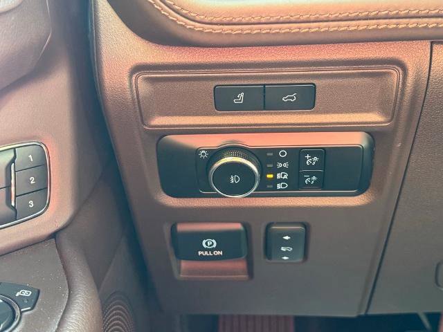 Certified 2023 Ford Expedition Max King Ranch image 25