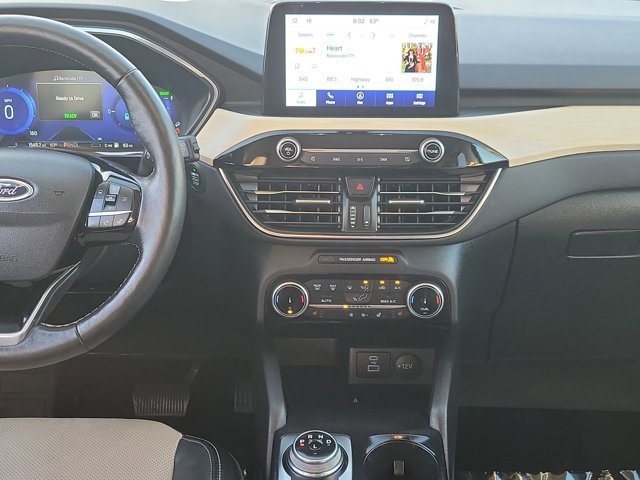 Certified 2022 Ford Escape Titanium w/ Titanium Premium Package image 20