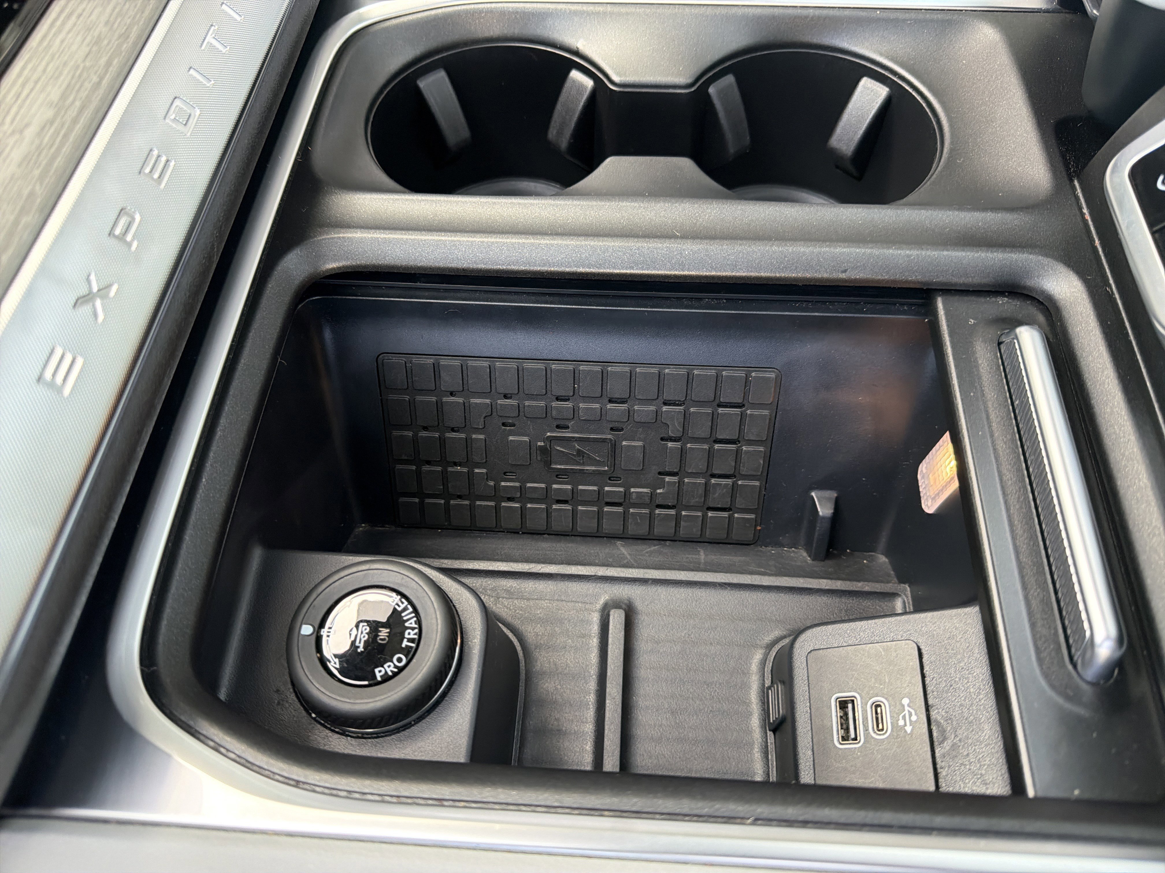 Certified 2025 Ford Expedition Platinum w/ Driver's Package image 55