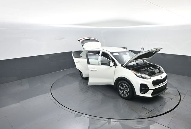 Used 2020 Kia Sportage LX image 33