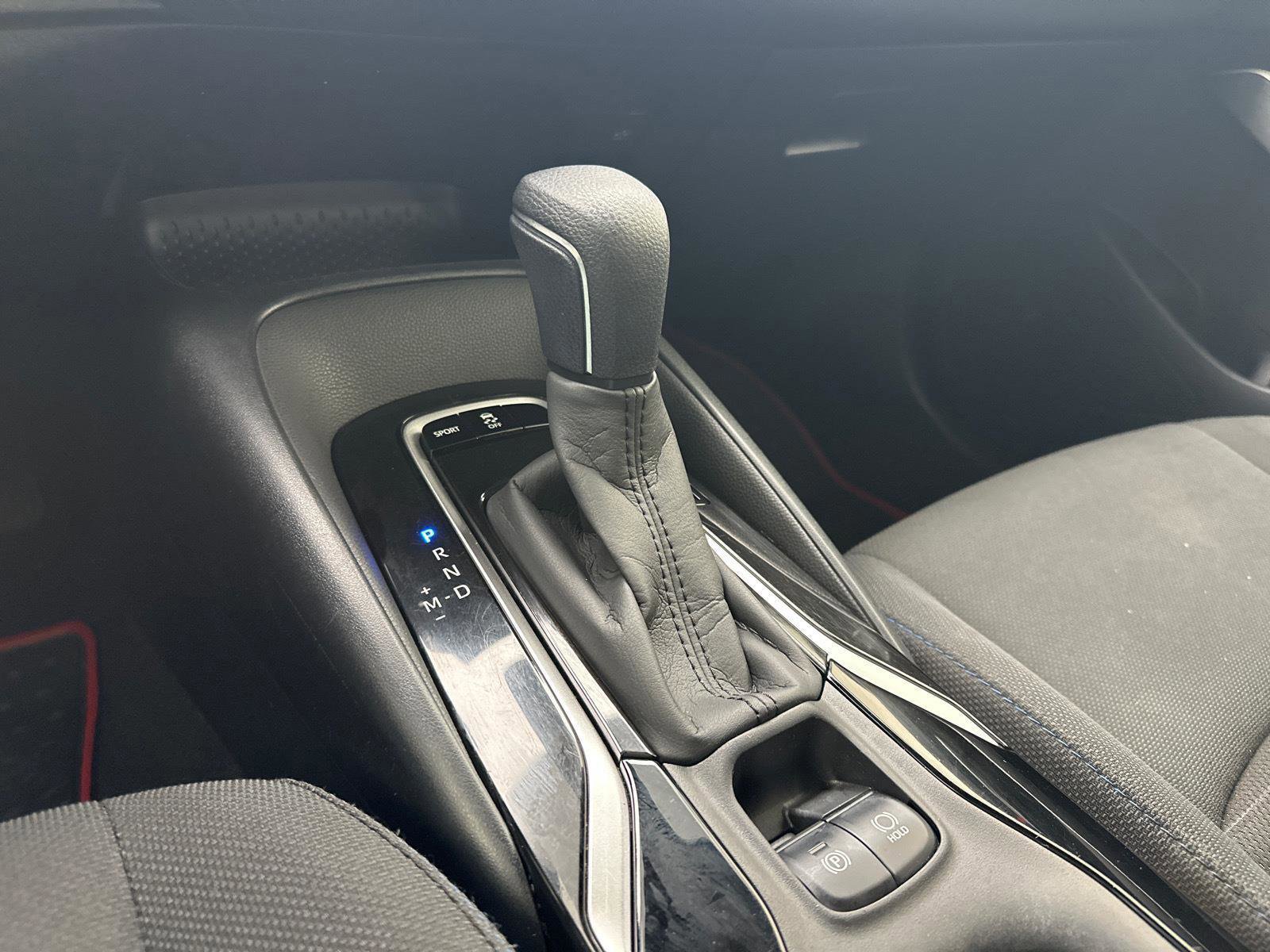 Used 2021 Toyota Corolla SE w/ Carpet Mat Package (TMS) image 17