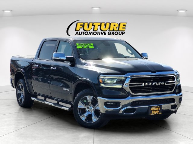 Used 2019 RAM 1500 Laramie AWD/4WD image 1