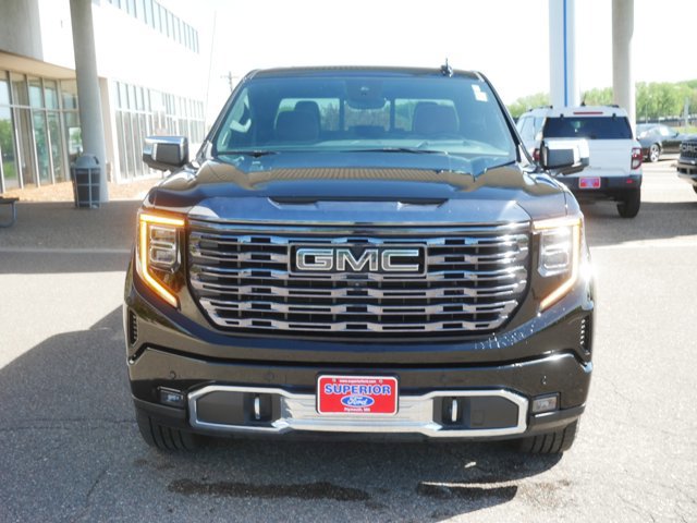 Used 2023 GMC Sierra 1500 Denali Ultimate AWD/4WD image 2