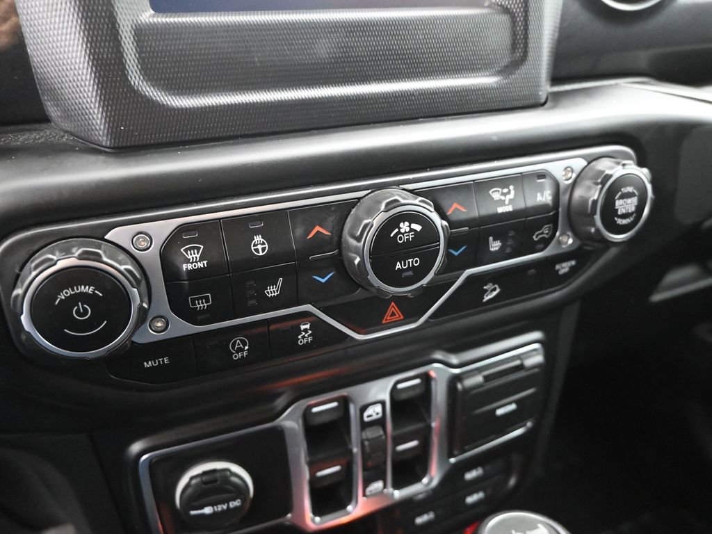 Used 2020 Jeep Wrangler Unlimited Sport image 16