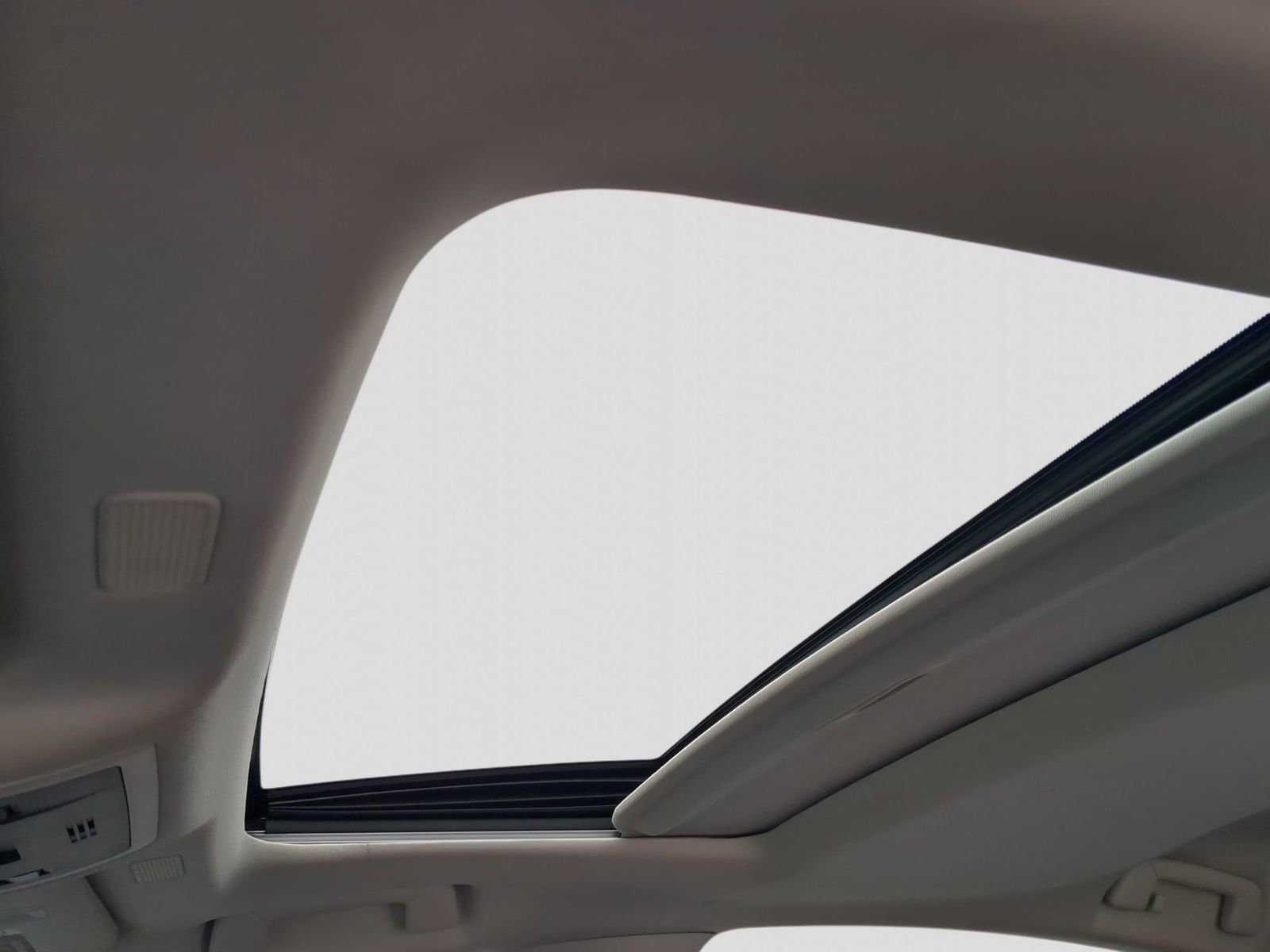 Used 2021 Lexus ES 250 w/ Premium Package image 23