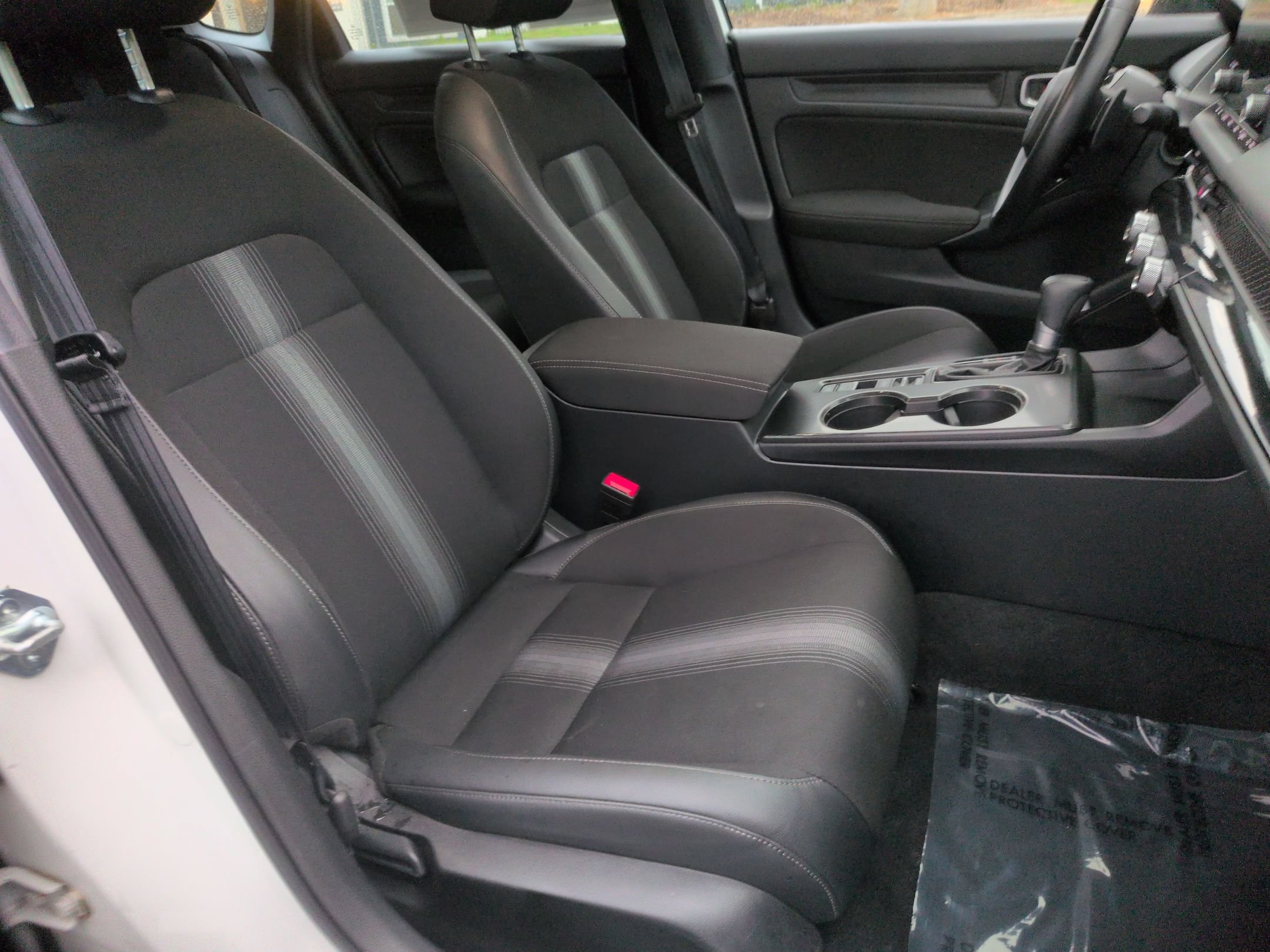 Used 2025 Honda Civic Sport image 34