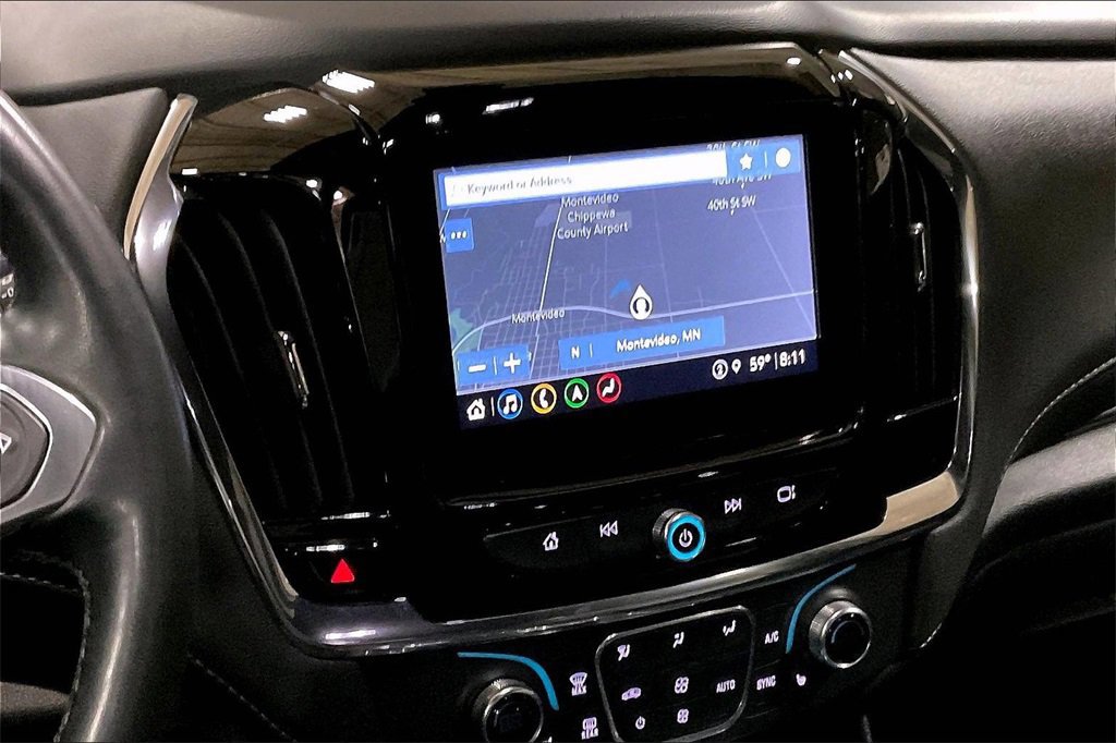 Used 2023 Chevrolet Traverse LT w/ LT Premium Package image 8