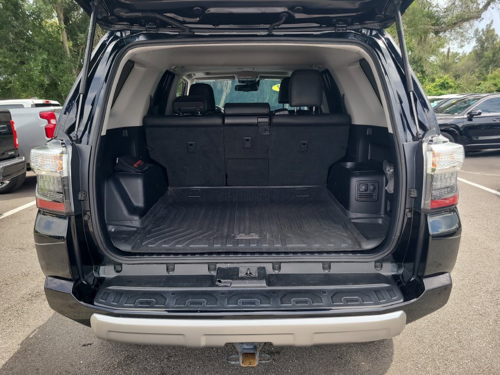 Used 2023 Toyota 4Runner TRD Off-Road Premium w/ Moonroof Package AWD/4WD image 8