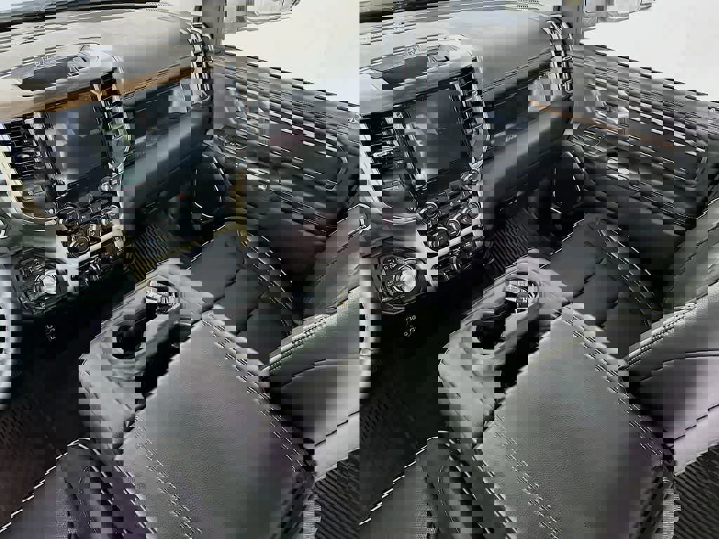 Used 2022 RAM 1500 Laramie image 14