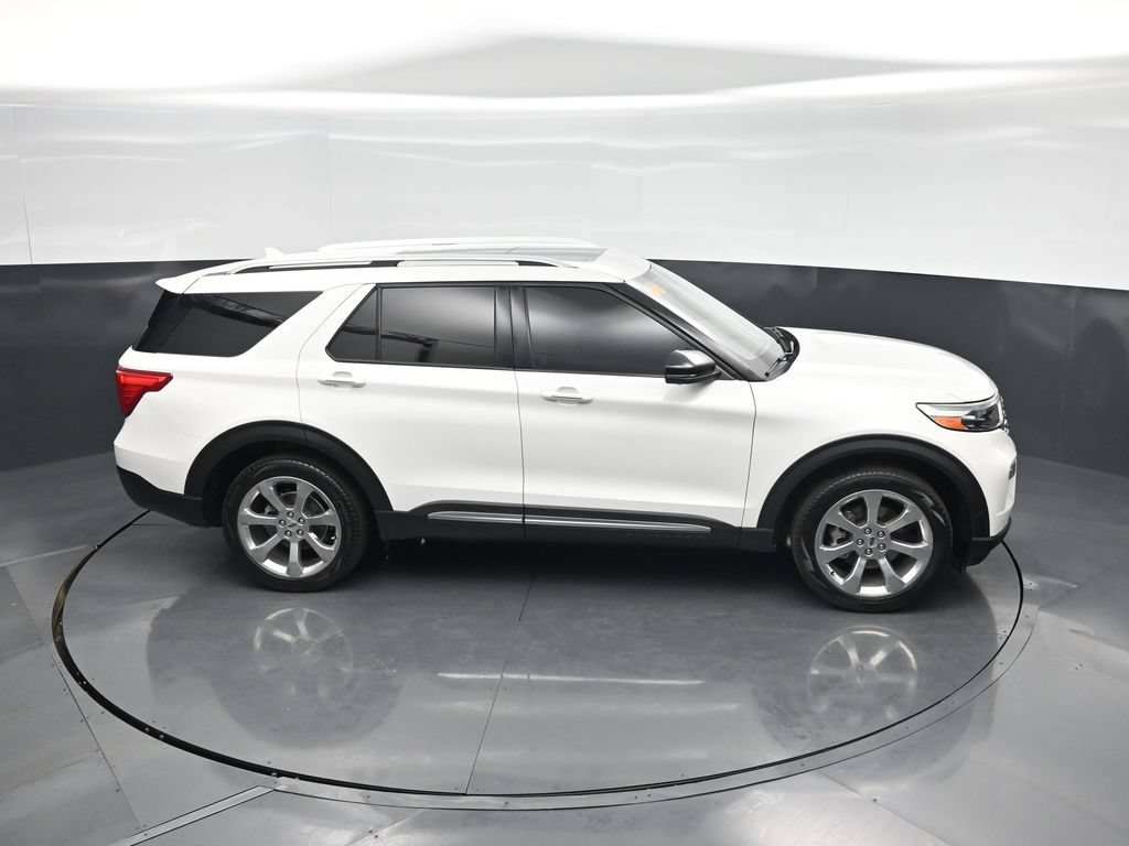 Certified 2020 Ford Explorer Platinum w/ Premium Technology Package AWD/4WD image 57