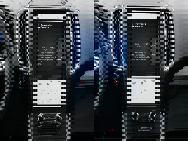 Certified 2024 Ford Edge SEL image 10