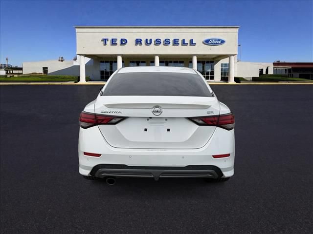 Used 2023 Nissan Sentra SR w/ SR Premium Package FWD image 6