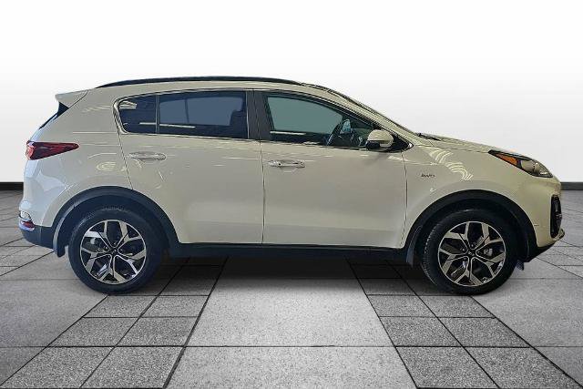 Used 2022 Kia Sportage EX w/ EX Technology Package AWD/4WD image 4