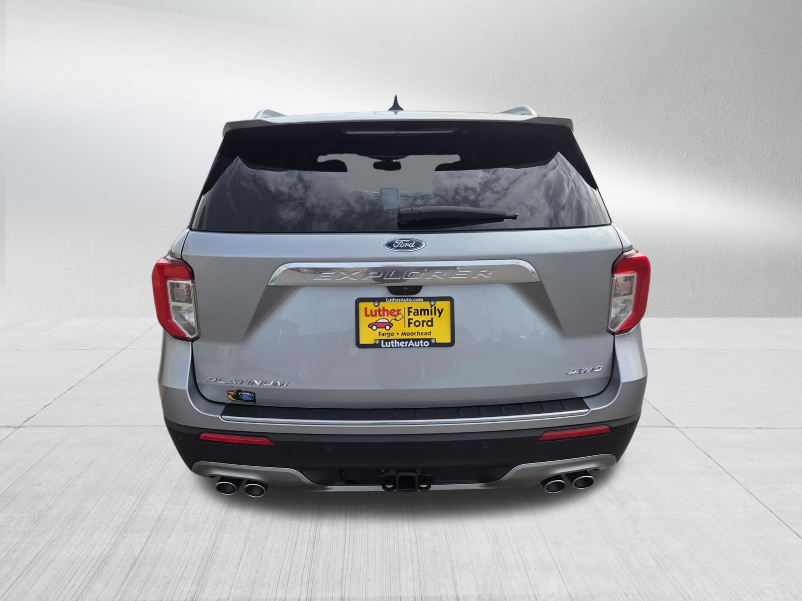Certified 2023 Ford Explorer Platinum w/ Technology Package AWD/4WD image 6
