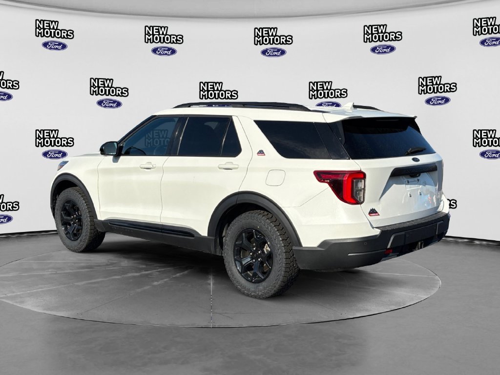 Certified 2024 Ford Explorer Timberline w/ Timberline Technology Package AWD/4WD image 3