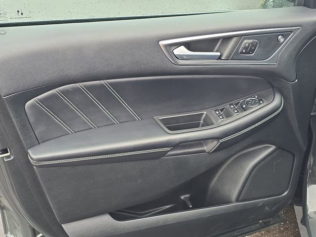 Certified 2023 Ford Edge ST image 10