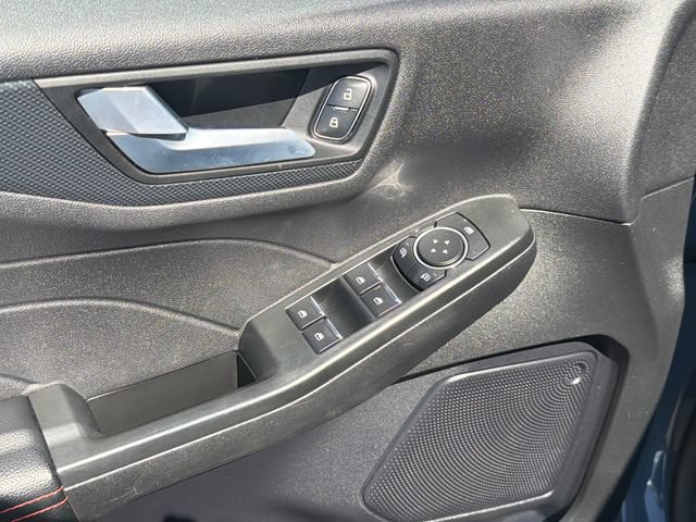 Certified 2024 Ford Escape ST-Line w/ Tech Pack #1 AWD/4WD image 11