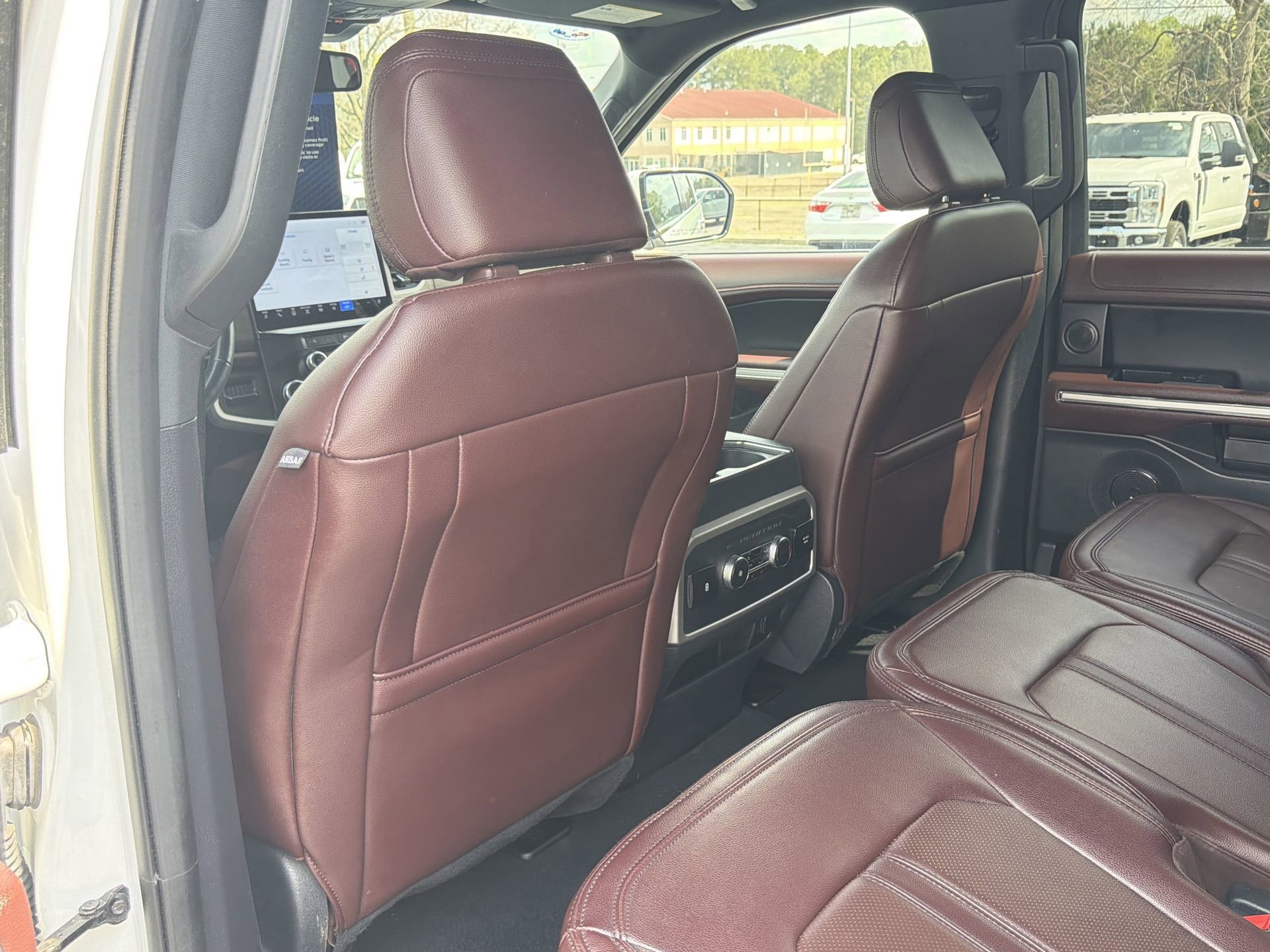 Certified 2024 Ford Expedition Limited AWD/4WD image 35