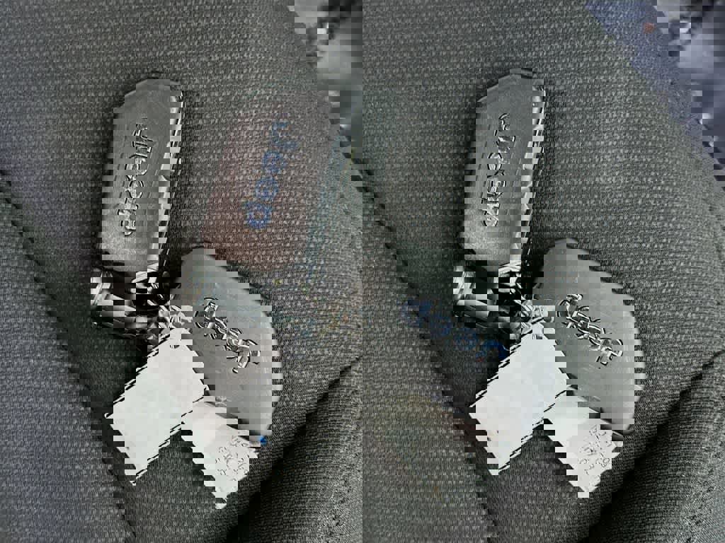 Used 2022 Jeep Gladiator Sport image 25