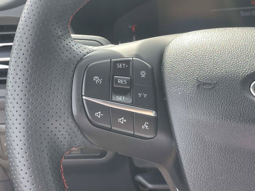 Certified 2024 Ford Escape ST-Line w/ Tech Pack #1 AWD/4WD image 35
