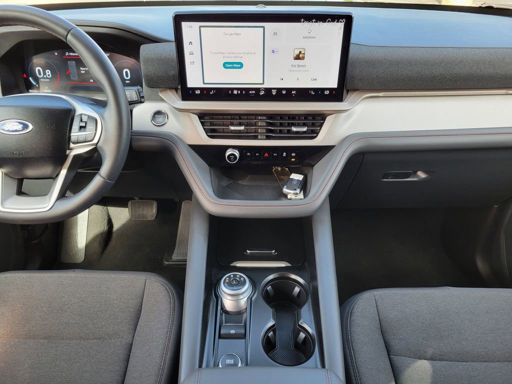 Certified 2025 Ford Explorer Active image 17