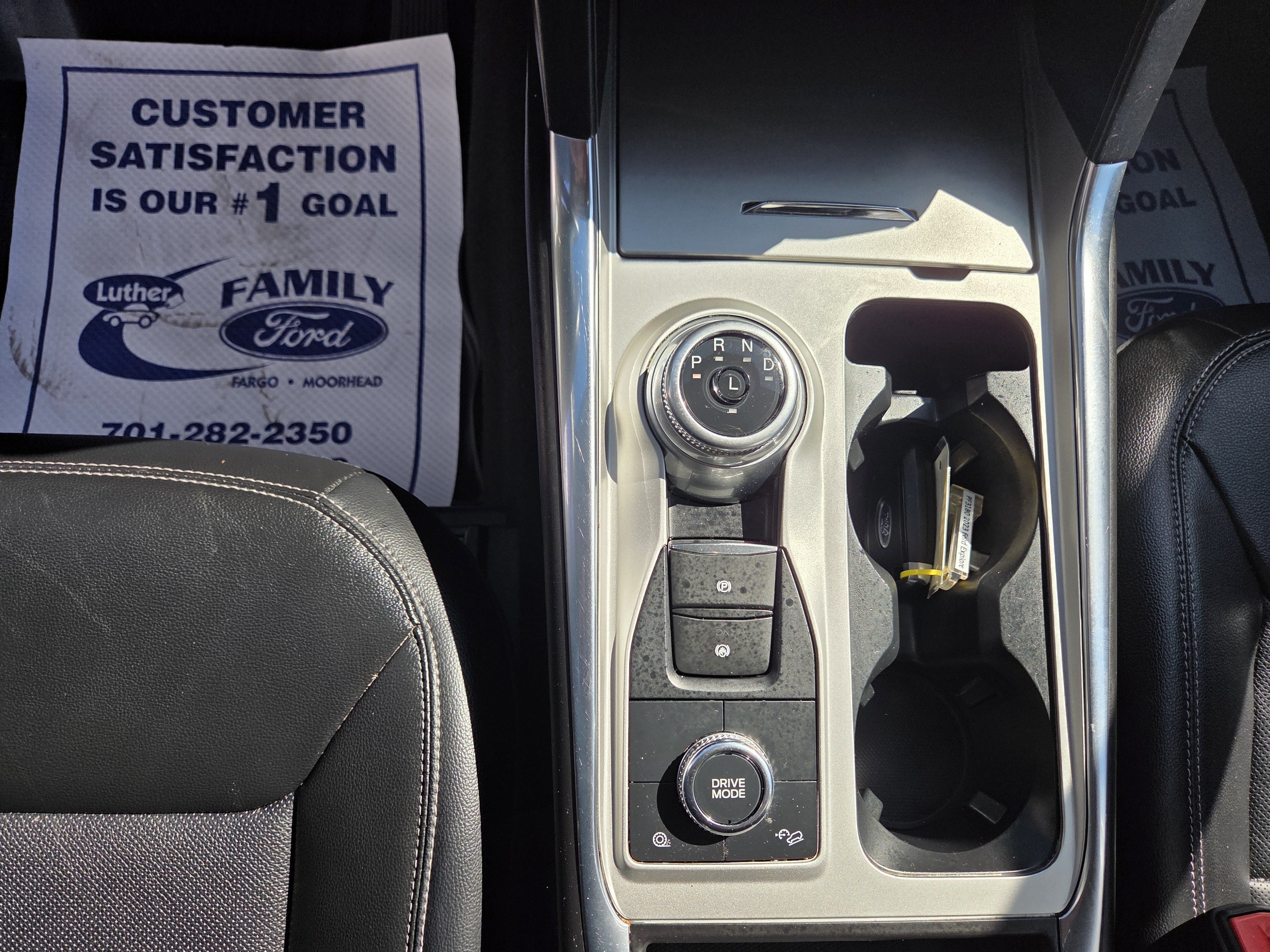 Certified 2023 Ford Explorer Limited w/ Limited Technology Package AWD/4WD image 17