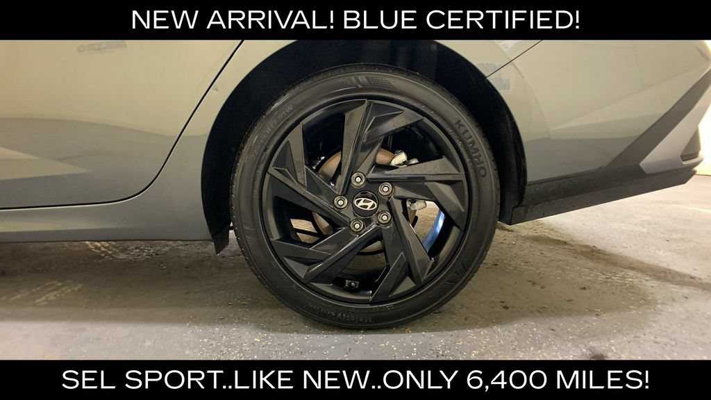 Used 2026 Hyundai Elantra Sport FWD image 17