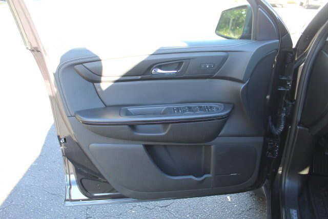 Used 2017 Chevrolet Traverse Premier AWD/4WD image 22