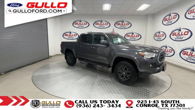 Used 2023 Toyota Tacoma SR5 RWD image 2