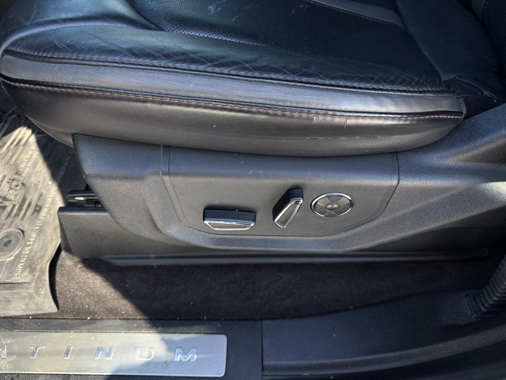 Certified 2020 Ford F150 Platinum w/ Equipment Group 701A Luxury image 11