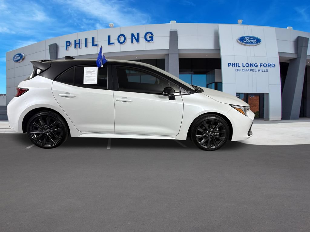 Used 2026 Toyota Corolla XSE FWD image 6