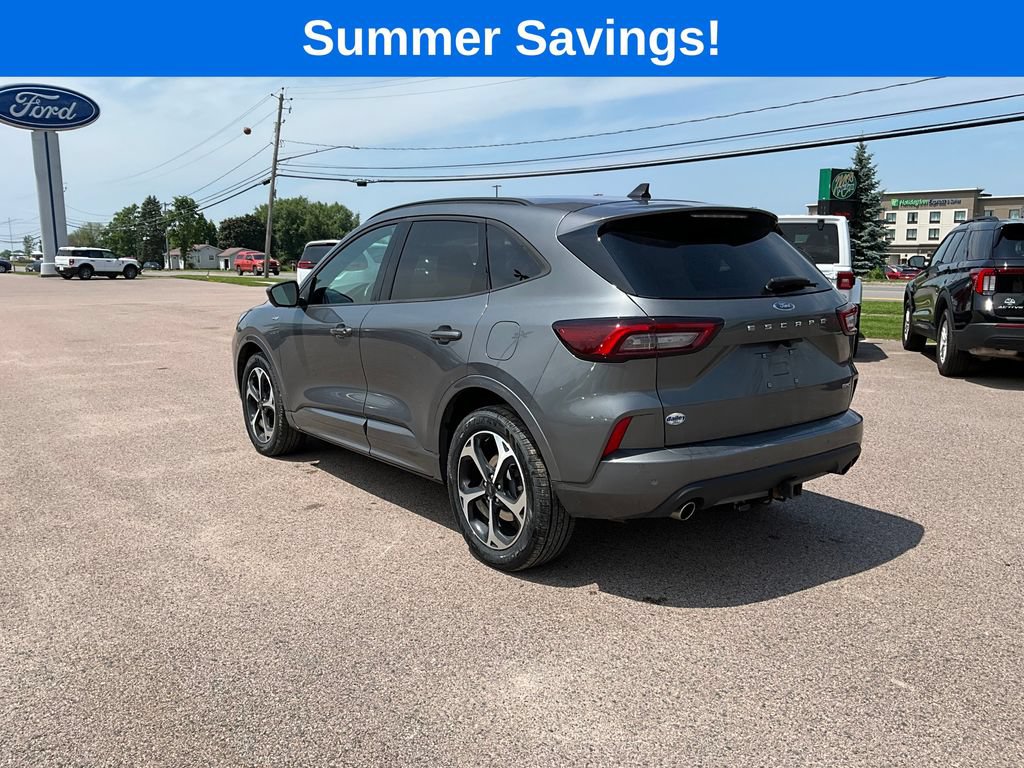 Certified 2023 Ford Escape ST-Line Select w/ Tech Pack #2 AWD/4WD image 10