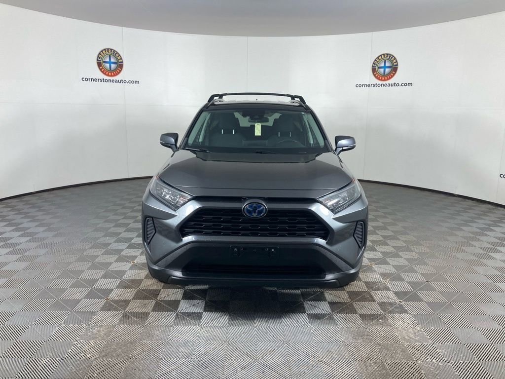 Used 2019 Toyota RAV4 LE w/ Carpet Mat Package AWD/4WD image 18