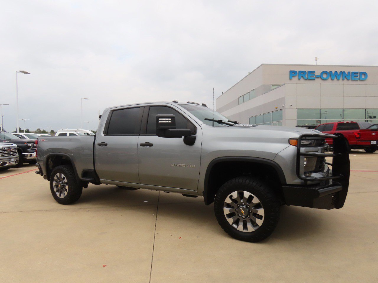 Used 2024 Chevrolet Silverado 2500 Custom w/ Custom Value Package image 7