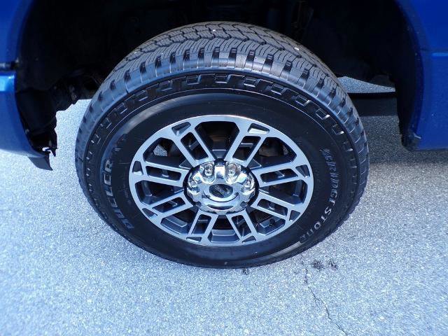 Certified 2022 Ford F250 Platinum w/ FX4 Off-Road Package image 6