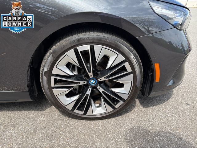 Used 2025 BMW i5 xDrive40 w/ Premium Package AWD/4WD image 12