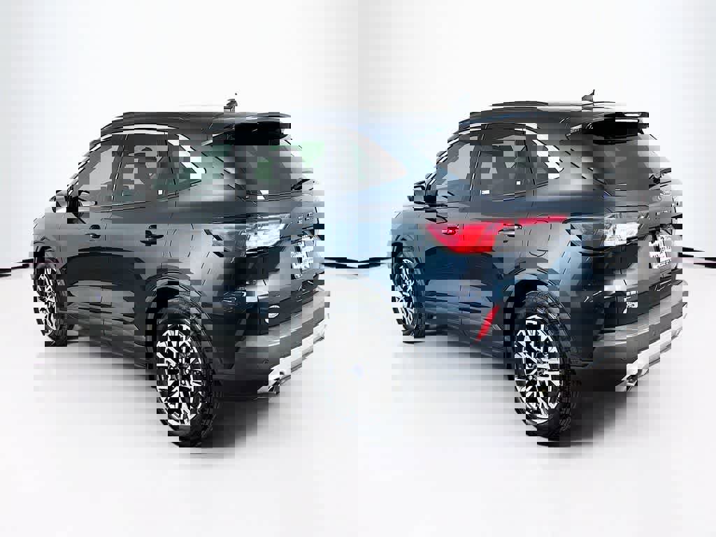 Certified 2022 Ford Escape SEL image 4