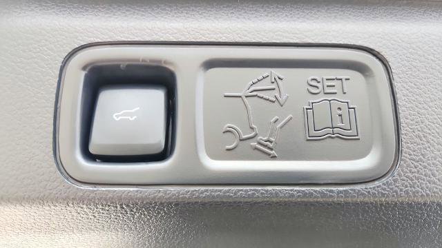 Certified 2023 Ford Expedition Platinum image 38