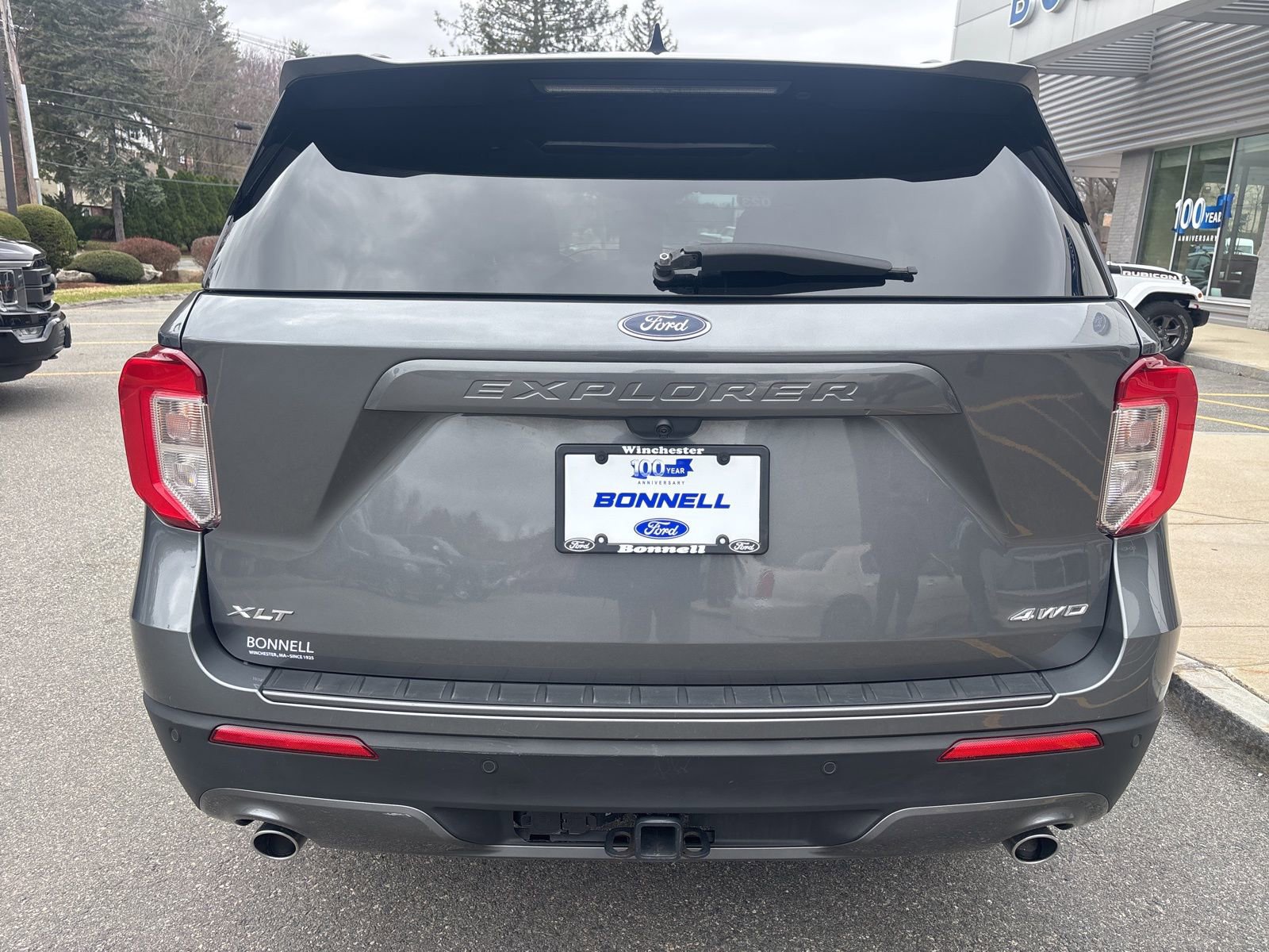 Certified 2023 Ford Explorer XLT w/ Equipment Group 202A AWD/4WD image 4