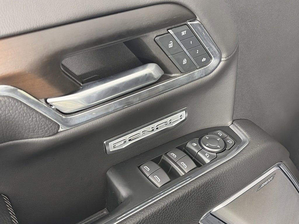 Used 2024 GMC Sierra 1500 Denali image 25