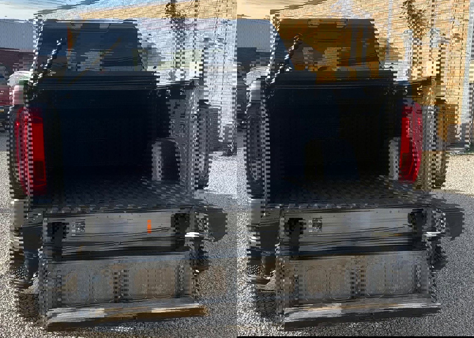 Used 2021 GMC Sierra 1500 SLT w/ SLT Premium Package image 17