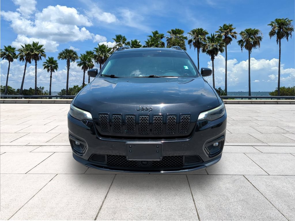 Used 2023 Jeep Cherokee Altitude Lux AWD/4WD image 2