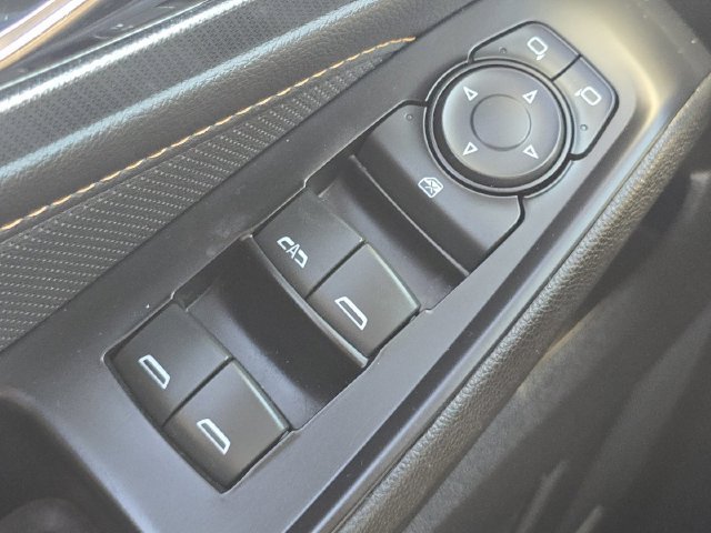 Used 2019 Chevrolet Traverse Premier w/ Redline Edition AWD/4WD image 20
