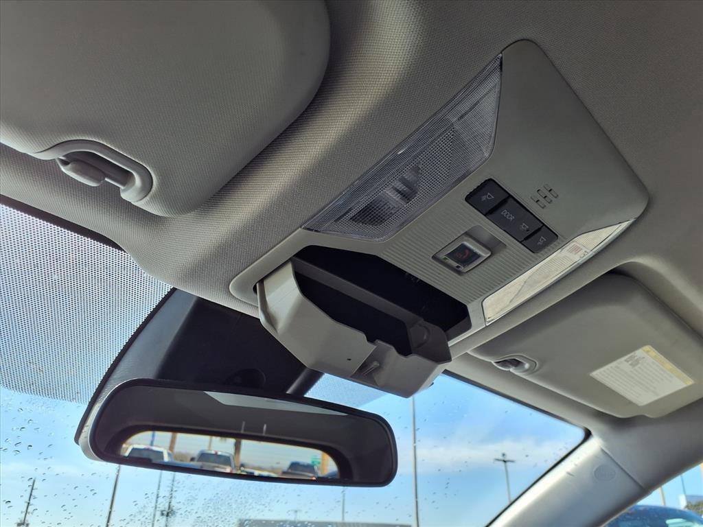 Used 2024 Toyota RAV4 LE image 21