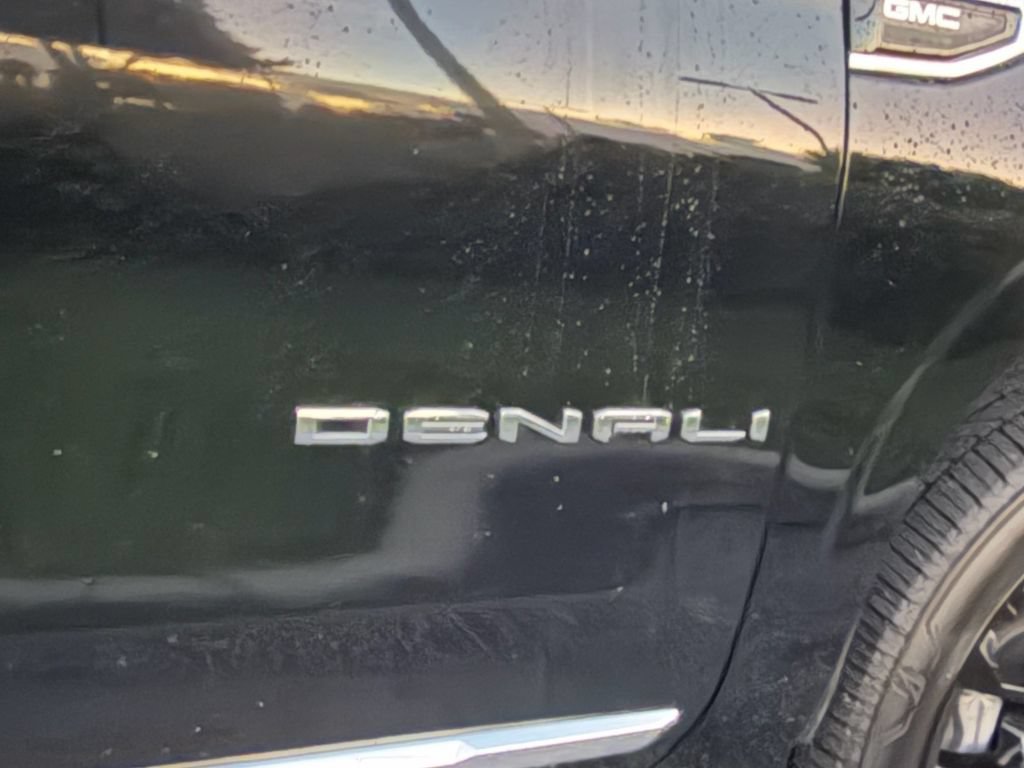 Used 2022 GMC Yukon Denali w/ Max Trailering Package AWD/4WD image 9
