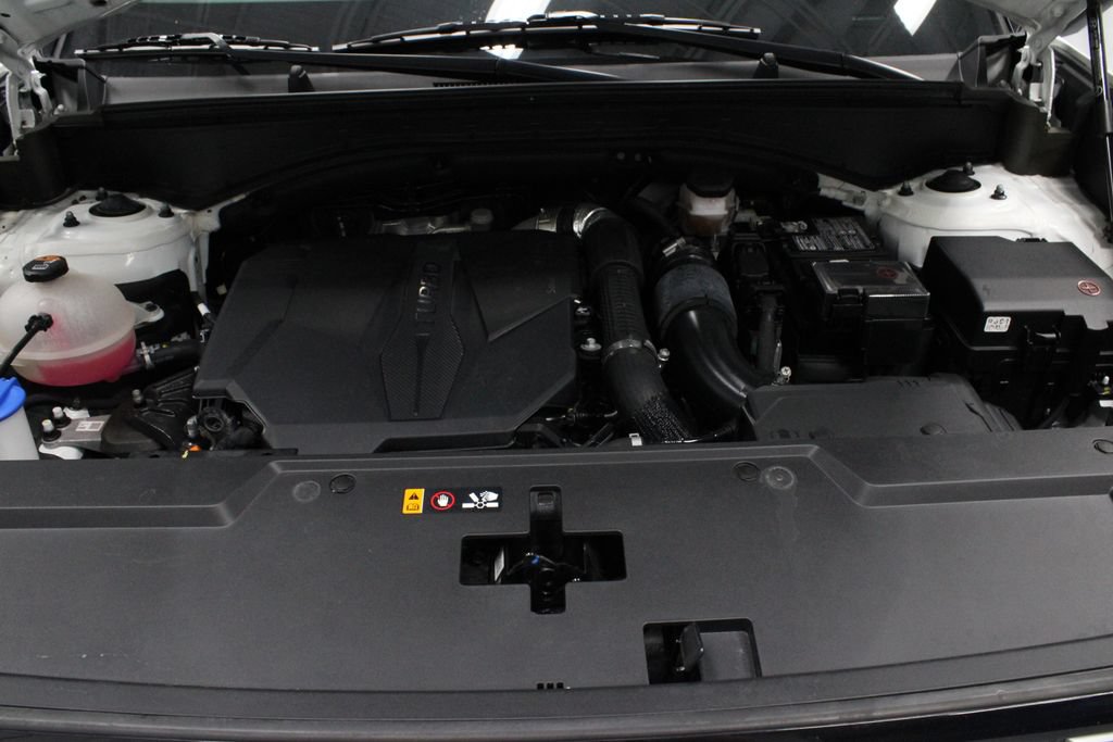 Used 2024 Hyundai Santa Fe SE AWD/4WD image 16