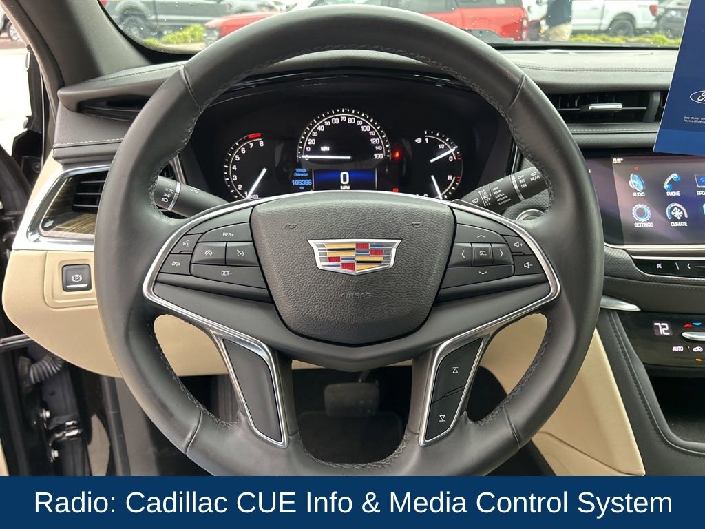 Used 2017 Cadillac XT5 FWD image 18
